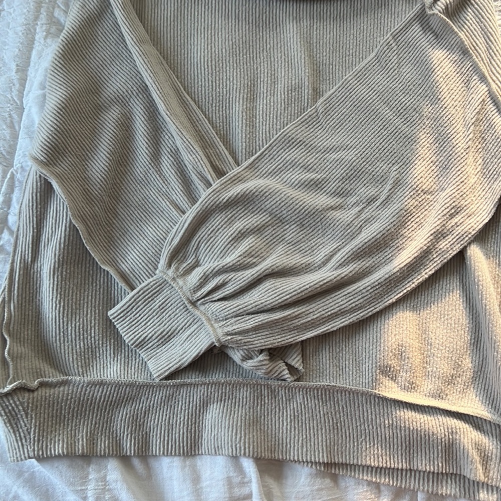 Cozy Off The Shoulder Free People Sweater - Picture 3 of 3